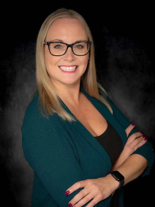Ash Selle profile photo